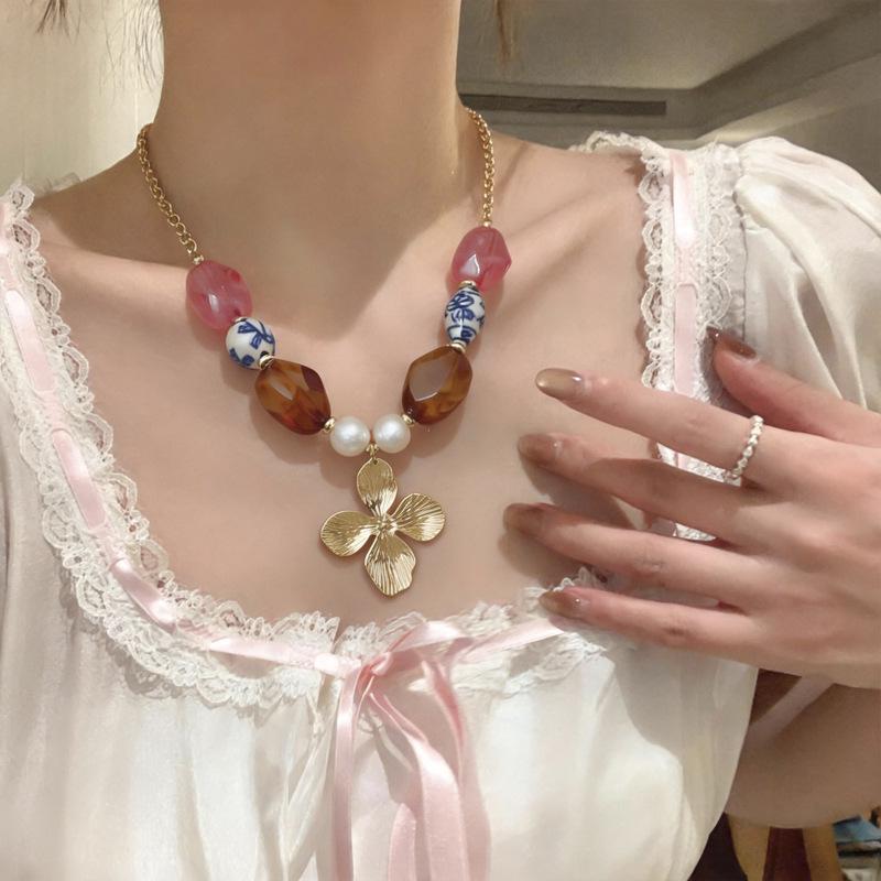 High-End Ceramic Pearl Beaded Flower Necklace - Retro Ethnic Style Clavicle Accessory for Women