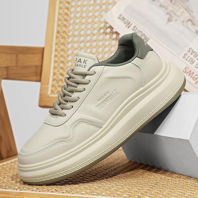 

Мужская обувь 2025 весна новая толстая подошва удобные маленькие белые туфли мужские низкие кожаные кеды молодежные повседневные модные туфли 44