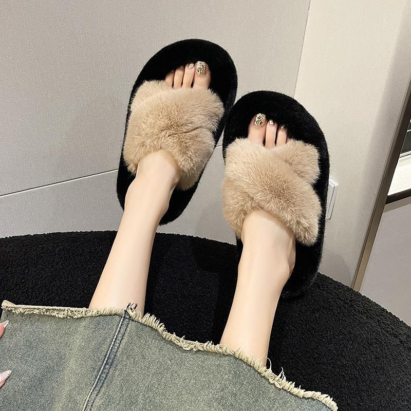 Large Size Thick Bottom Fluffy Slippers Women Wear Autumn and Winter 2025 New Cross Internet Celebrity Explosion Word Home Ins