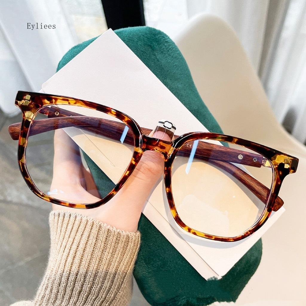Trendy Anti Blue Light Wooden Grain Leg TR90 Myopia Glasses, Men Women Big Square Blue Ray Blocking for Computer Glass Frames