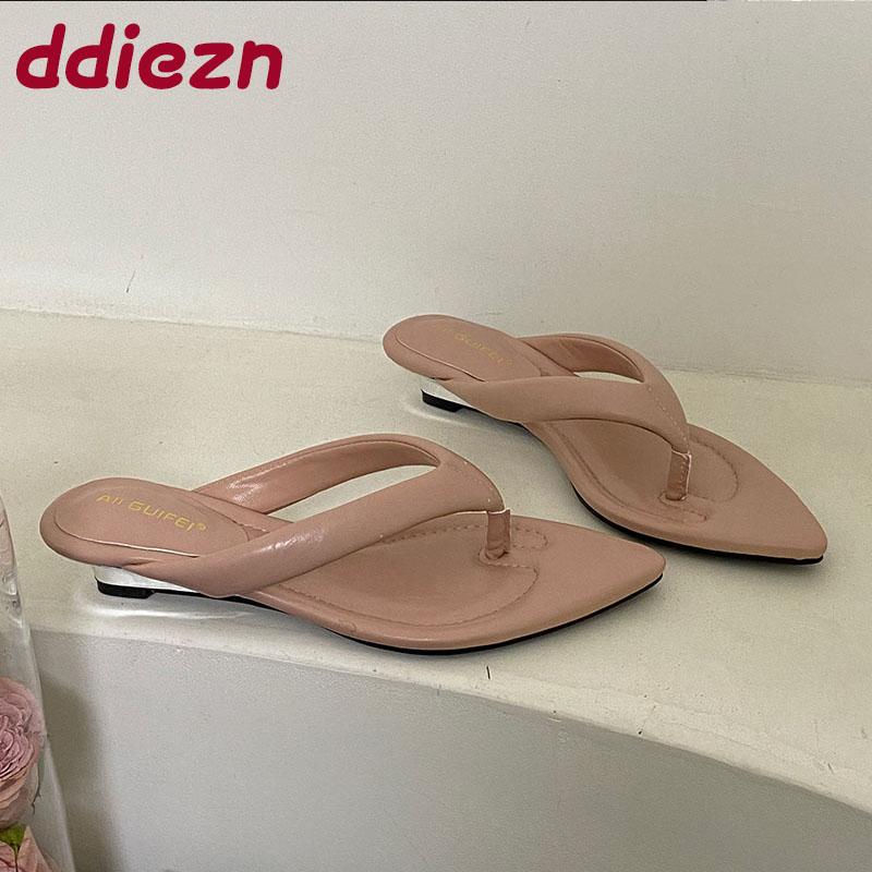 Fashion Low Heel Footwear Women Wedges Slippers Slides Sandals Shoes Fashion Pointed Toe Ladies Wedges Slippers Female Flip Flops