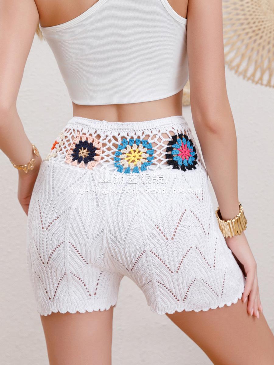 2025 Crochet Hollow Plus Size Beach Swimsuit: European & American Women s Summer Swimwear One Size