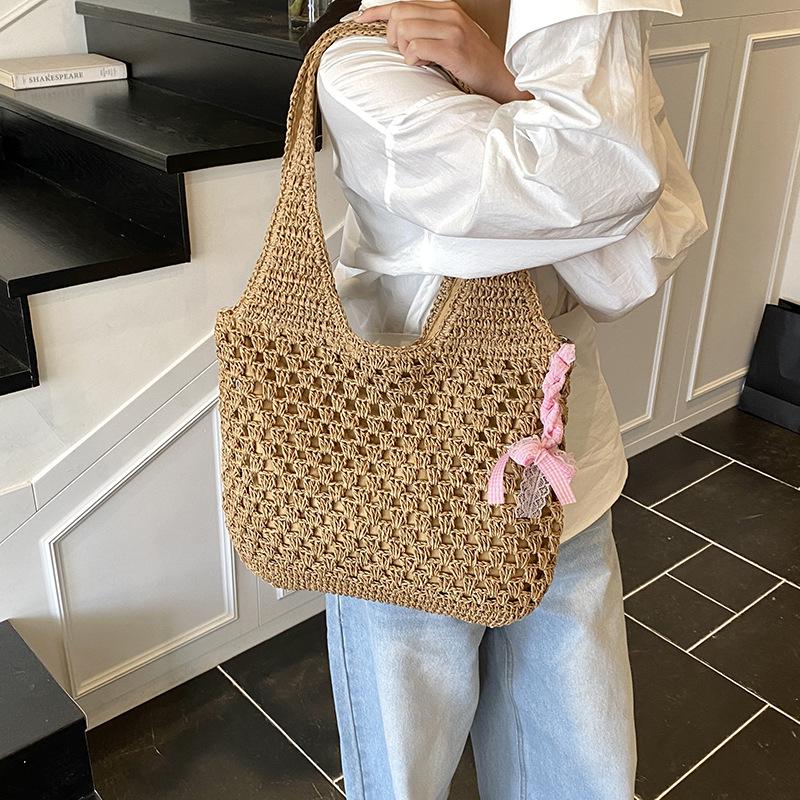 Large Capacity Woven Bag Women's 2025 New Summer Seaside Straw Bag Versatile Shoulder Tote Bag