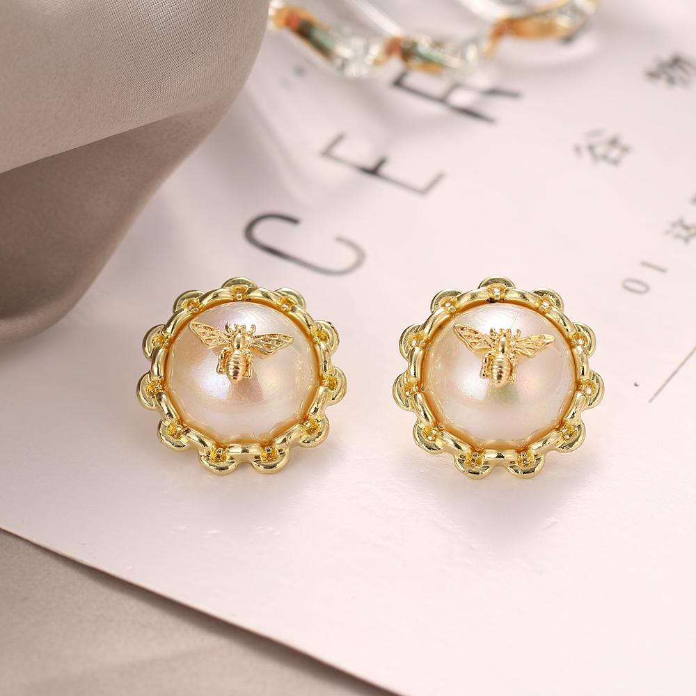 Simple Creative Exaggerated Pineapple Love Heart-shaped Geometric Chain Earrings Women Personality Geometric Girl Earrings
