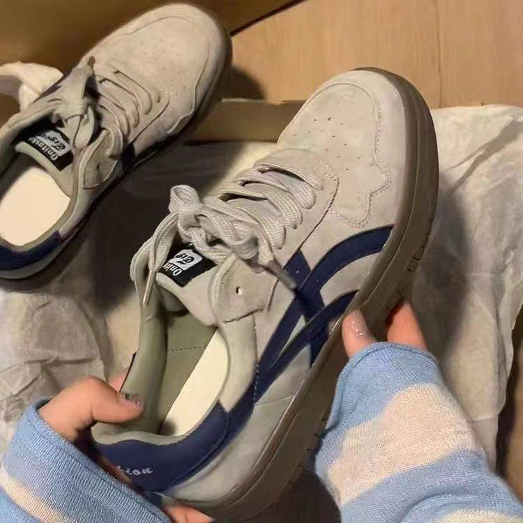

Retro super fire German training shoes, new soft-soled Forrest Gump shoes in spring, thick-soled showing feet, small casual board shoes tide size 35 серый