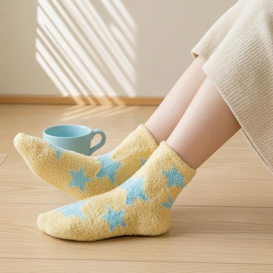 Comfortable Daily Wear Socks Coral Fleece for Women, Soft Thermal Crew with Non-Binding Thickened Fluffy Winter House Top, Fuzzy Sleep Cute