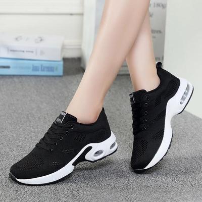 Grote Maat Outdoor Schoenen Dames Sneakers Hardloopschoenen Student Mesh Damesschoenen