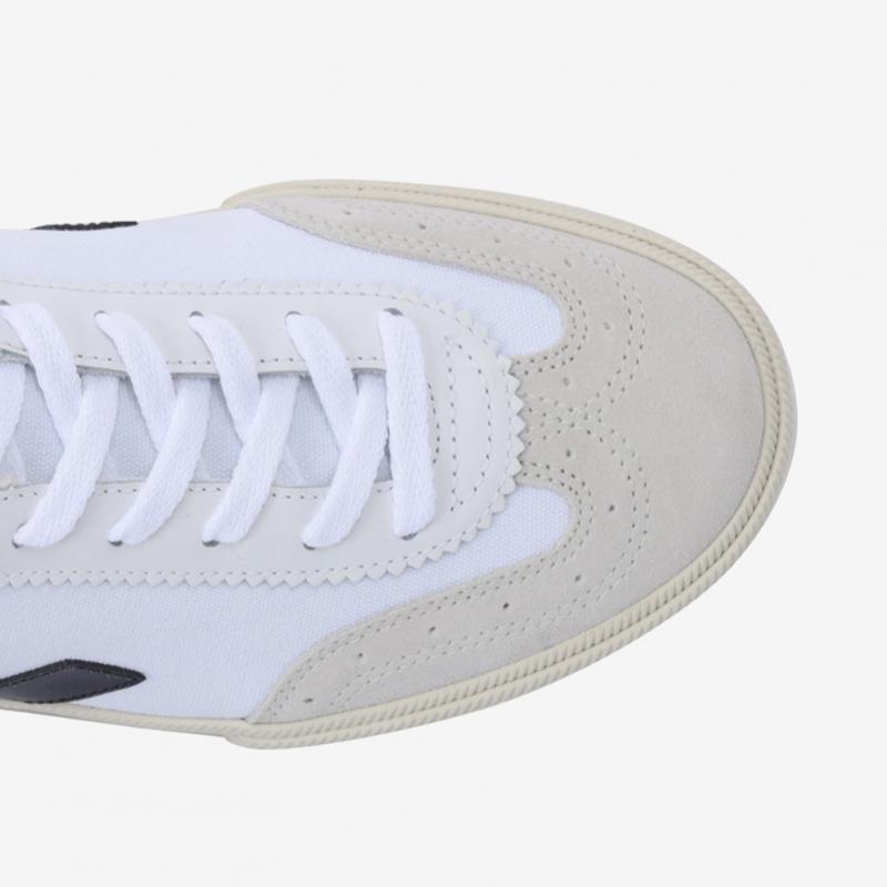 Veja Unisex Canvas Sneakers Volley Svju241vo01 524