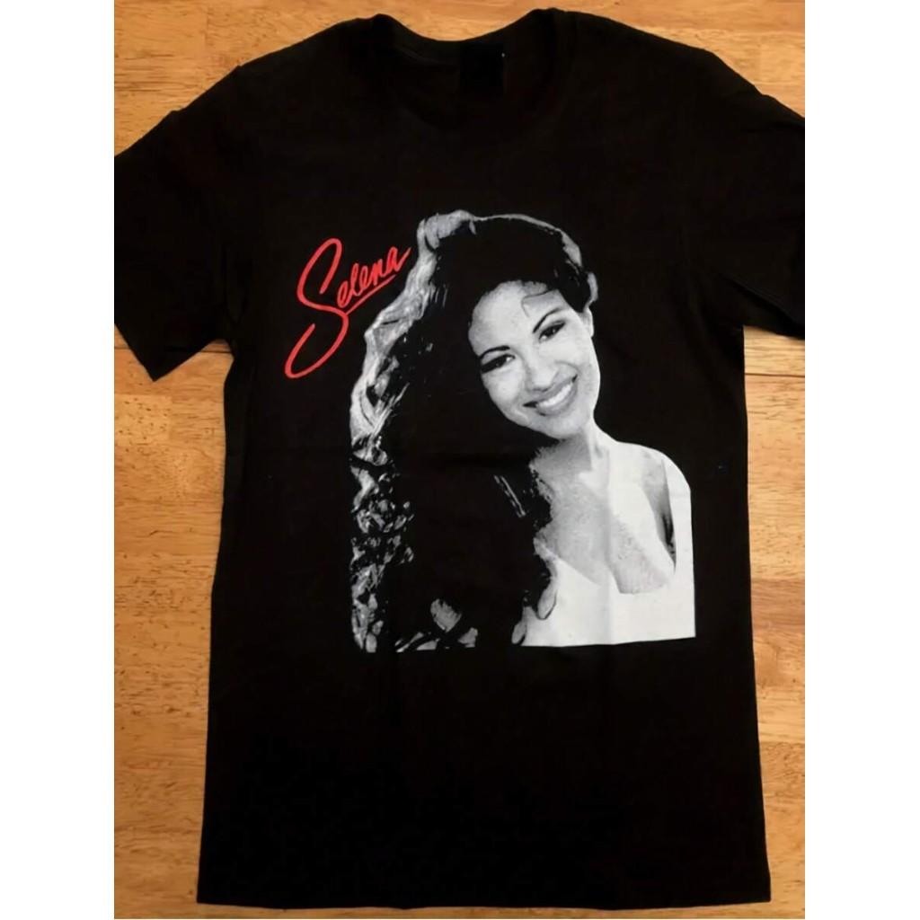 

Selena Quintanilla Women s T-Shirt - Casual Short Sleeve 5XL різнокольоровий