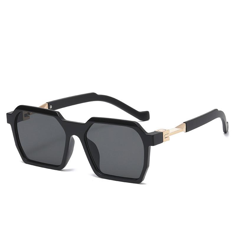 Fashion Retro Square Sunglasses Men Women Outdoor Sport Party Gathering Sunscreen Sunshade Glasses Non-polarized