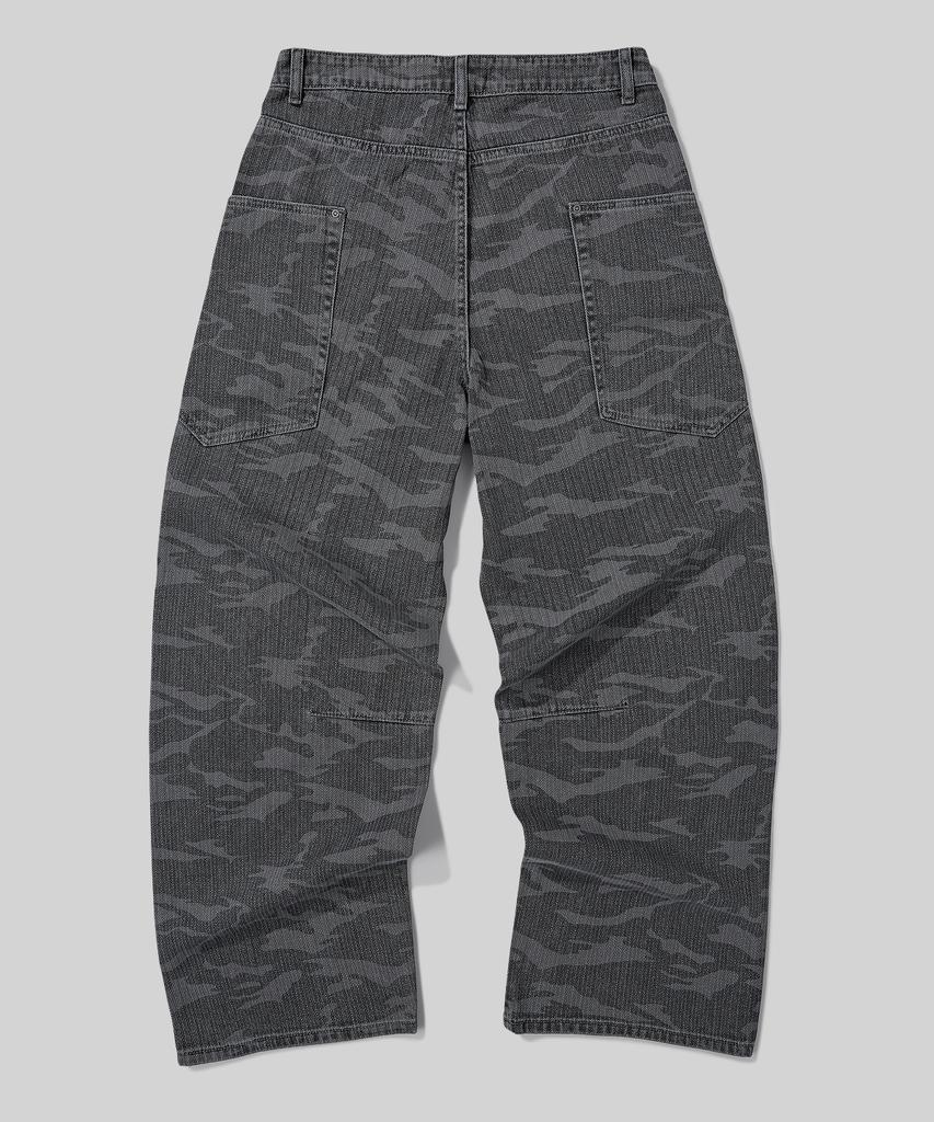 Beodeonteu Curved Cut Camo Herringbone Wide Cotton Pants [Charcoal]