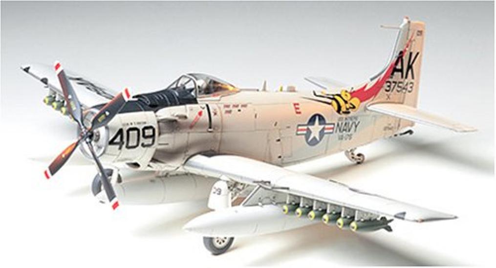 

Tamiya 148 Masterpiece Series Skyraider US Navy