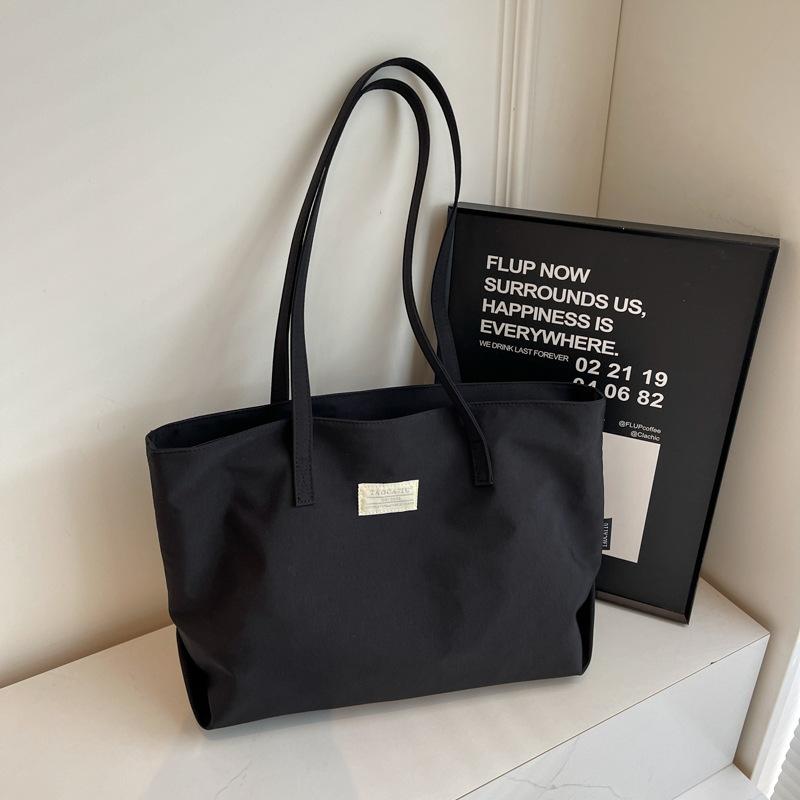 

Canvas bag Student clothing book Class commuter bag Japanese leisure shoulder bag Women s large-capacity junior high school niche cloth bag