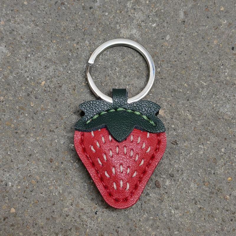 Fashion Cowhide Genuine Leather Strawberry Cherry Shape Pendent Fruit Lanyard Bag Charms