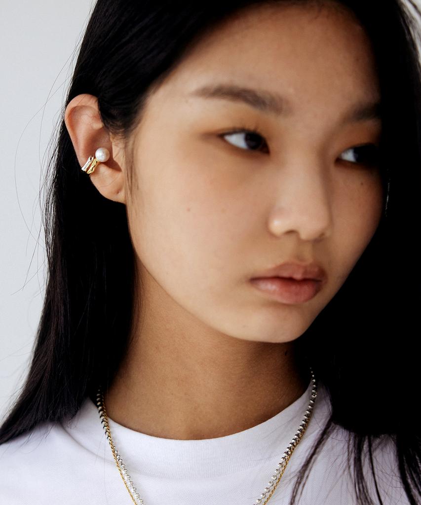 Marta White Pearl Earcuff