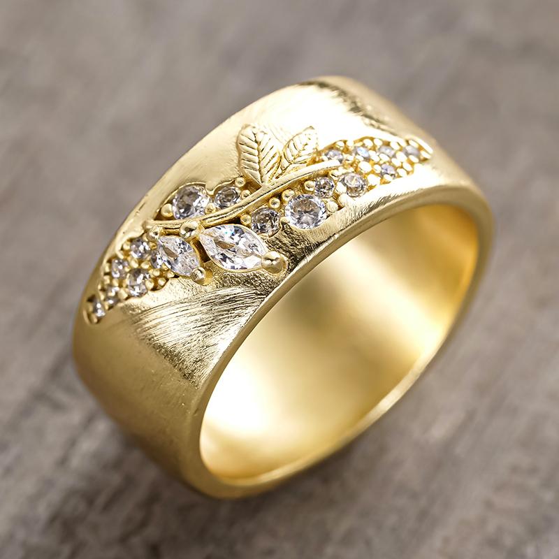 Huitan Leaf Design Wedding Band Women Rings Gold Color Sparkling Cubic Zirconia Anniversary Party Modern Fashion Lady Jewelry