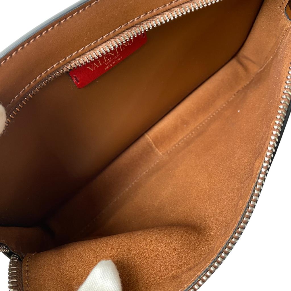 Używana torba na ramię Valentino Garavani Brązowa skóra męska