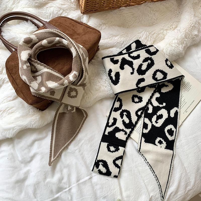 Scarf Women's Winter New Black and White Classic Striped Versatile Lazy Neck Protection Decorative Temperament Scarf Scarf