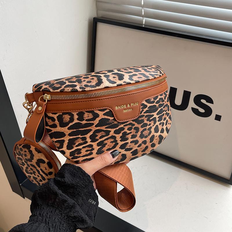 Trendy and Fashionable Multi-purpose Single Shoulder Bag, Celebrity Crossbody Bag