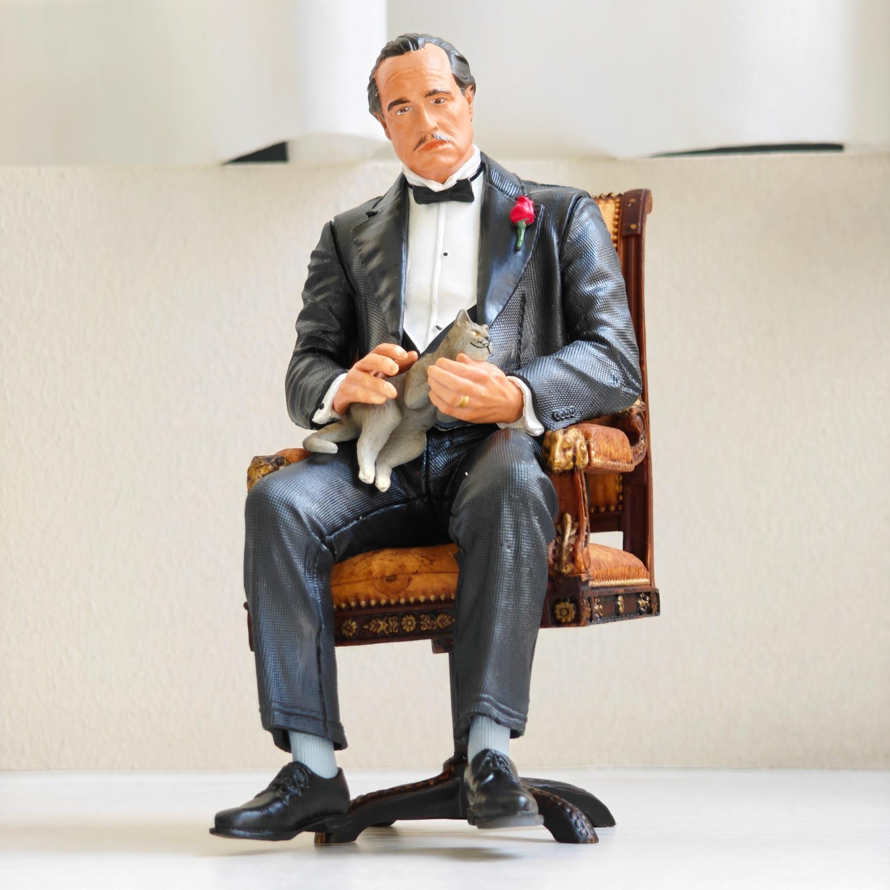 

15CM Film Characters Vito Corleone The Godfather Replaceable arm Male Scene Figure Dolls Model For Toy