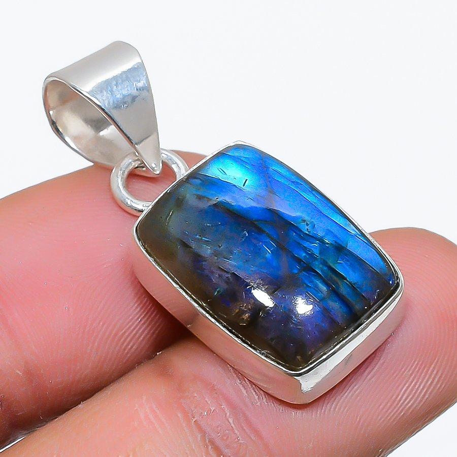 

Labradorite Gemstone Handmade 925 Sterling Silver Jewelry Pendant 1.22 SU-9935