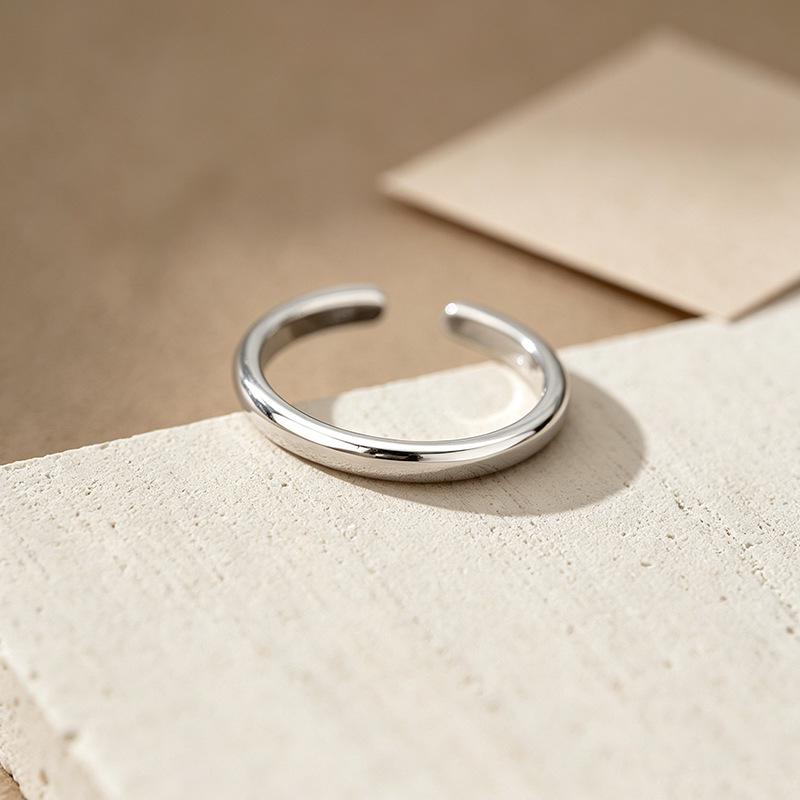 Korean Minimalist Pinky Ring for Women - High-End, Versatile, Simple Plain Band