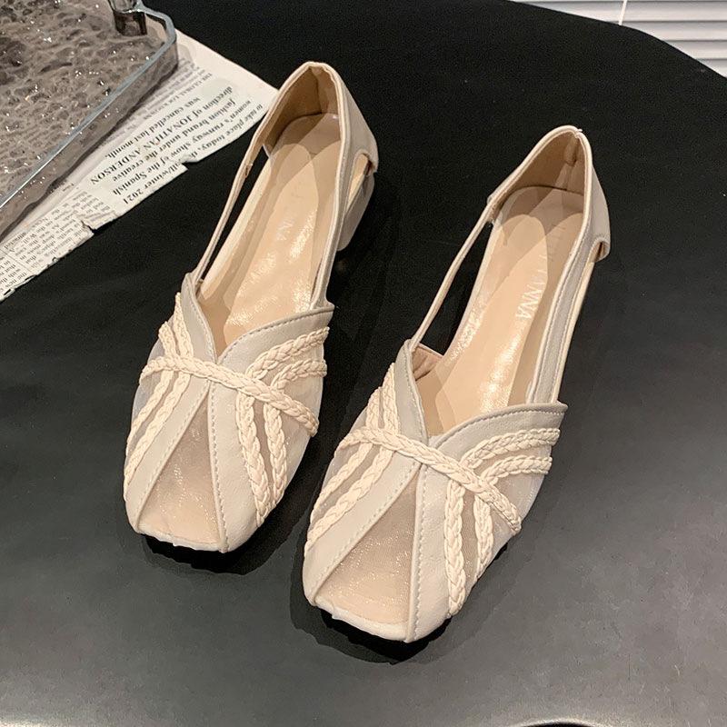 

French hollow cool single shoes women s summer 2025 new mesh side hollow versatile mother shoes with skirt hole sandals 40