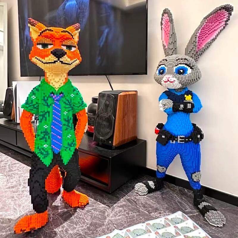 5689Pcs Fox Building Block Series 3D Children's Puzzle Assembly Toy Decoration Gift Present