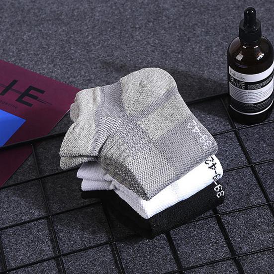 Socks Solid Color Thickening Men Running Football Basketball Short Socks for Sports