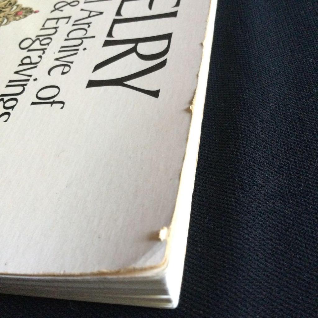 [USED] Jewelry Illustrations Foreign Books Jewelry Middle Ages Ancient Accessories Necklaces