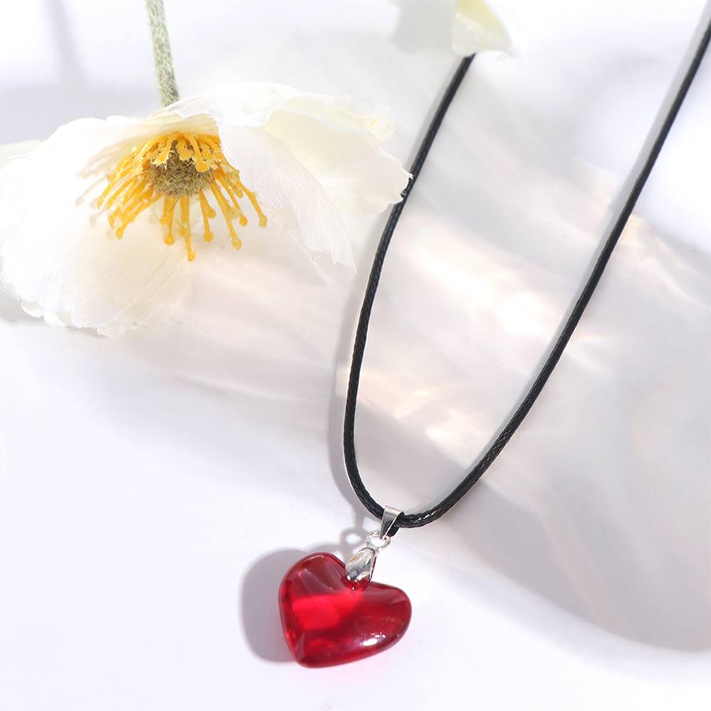 Small Heart Punk Heart Crystal Necklace Vintage Rope Chain Red Heart Pendant Gothic Y2K Jewelry Heart Necklaces Choker Women Men