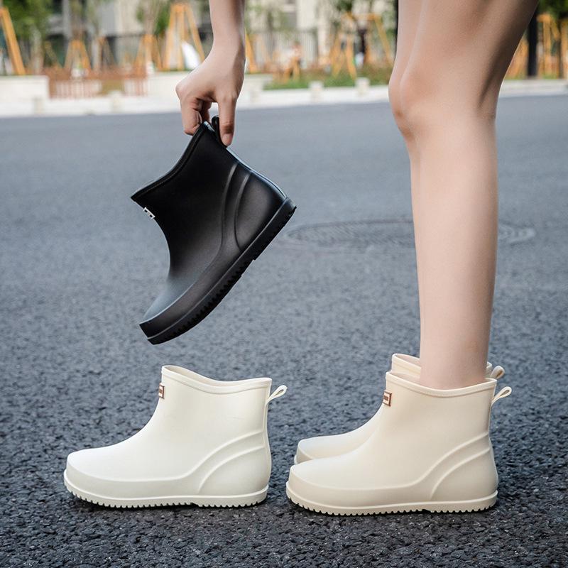 2024 Women's Waterproof Fashion Rain Boots - Wear-Resistant & Warm