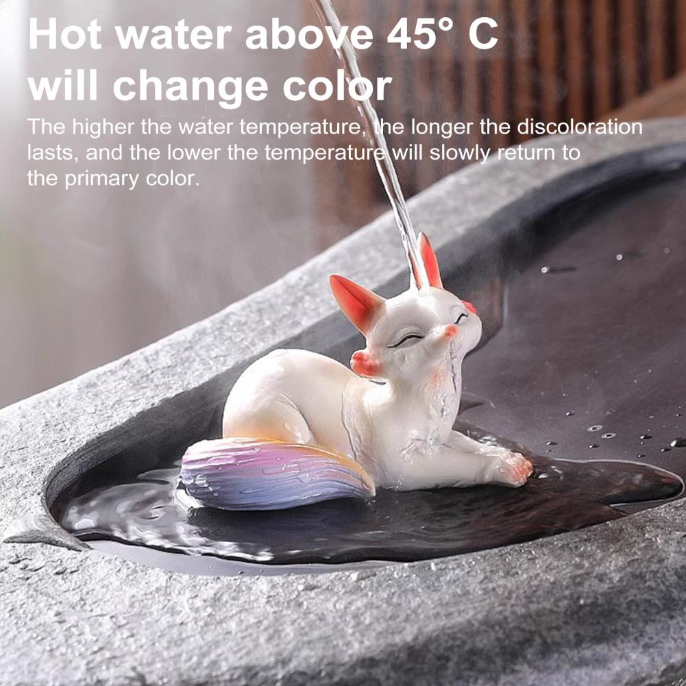 Teatable Teahouse Ornament Handcrafted Color Changing Fox Tea Pet for Good Luck Symbol Teahouse Ornament Resin Feng for Kungfu
