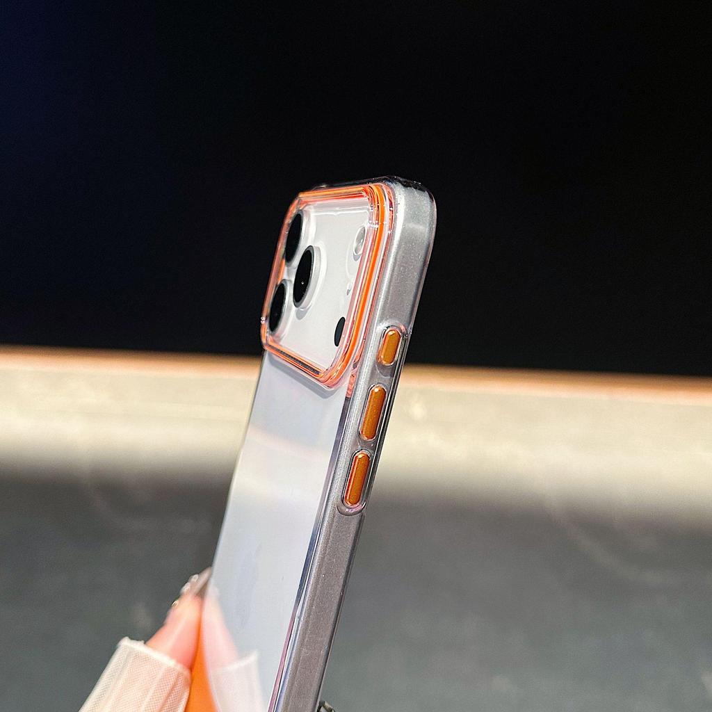 Creative Apple 17 ProMax iPhone16 Two-in-One Spliced Phone Case with Top/Bottom Inserts and iPhone14/15 Transparent Protection