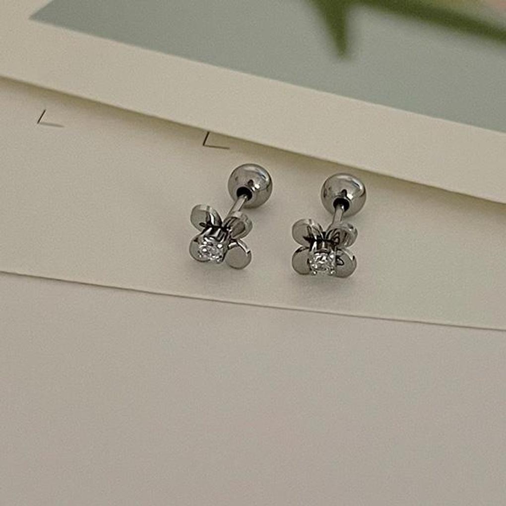 Women's Surgical Steel Silver Cubic Flower Piercing