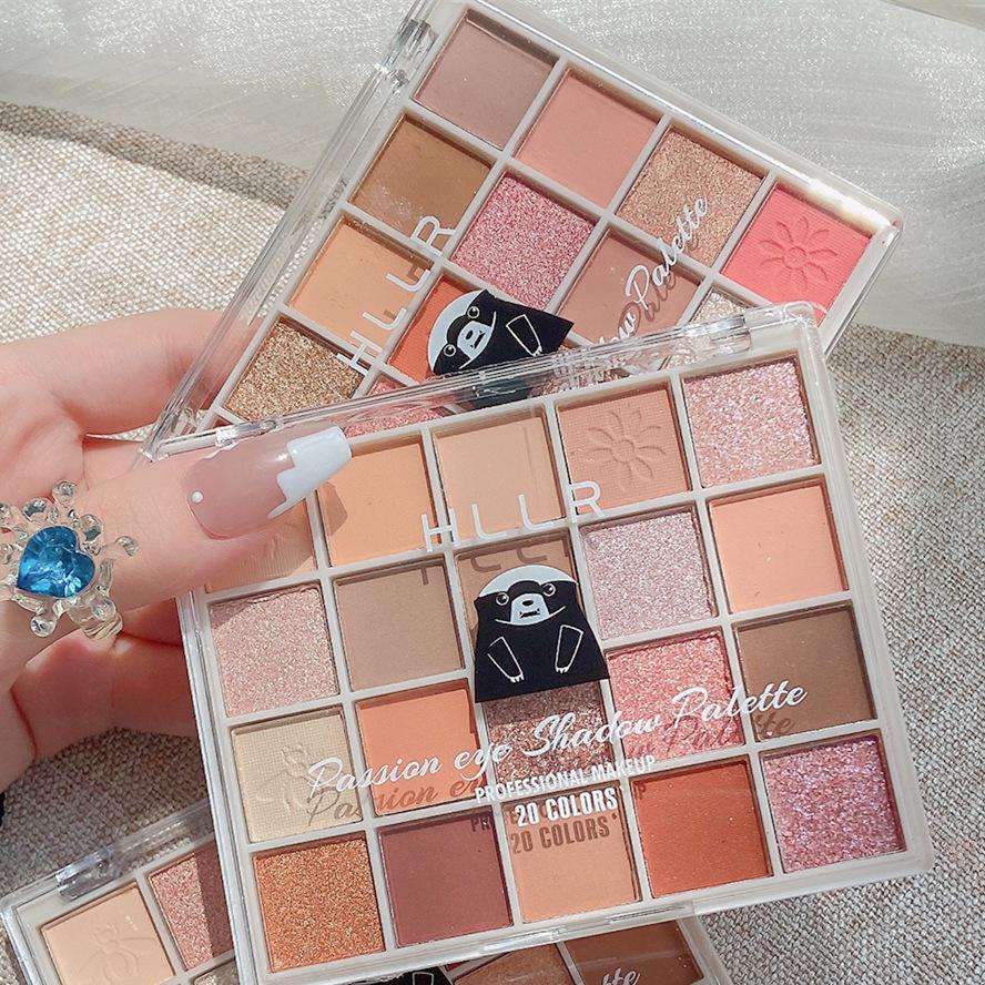 

Helen Liren 20-Color Milk Tea Shimmer Eyeshadow Palette