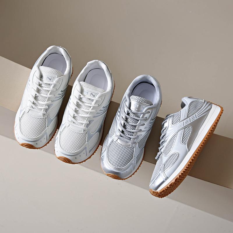 Inner height increase German training shoes women's Forrest Gump shoes 2025 new summer breathable mesh shoes soft sole lightweight running sports shoe