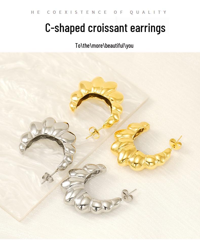 Übertriebene C-förmige Croissant Edelstahl Ohrstecker - Nische High-End Damen Ohrschmuck.
