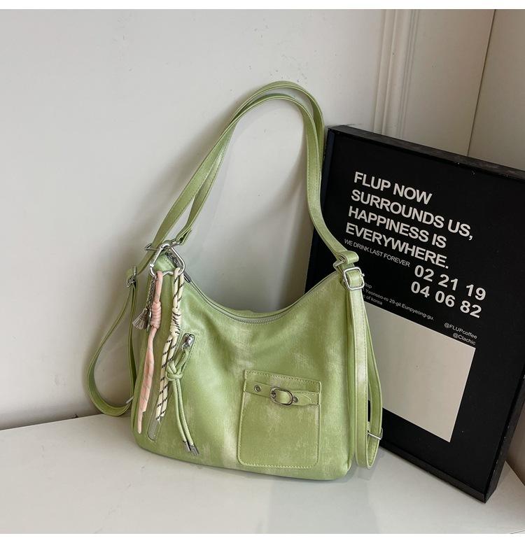 Large Capacity Tote Bag Women's 2025 Spring New Niche Casual Versatile Underarm Bag Commuter Shoulder Backpack