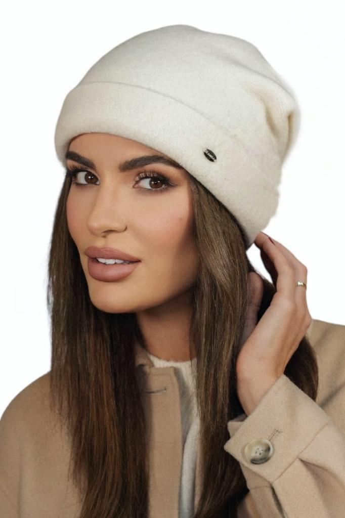 Women' Woolen Winter Hat, Ecru Color, Cameo-Crocus