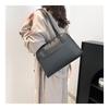 Retro Bucket Bag for Women New Large Capacity Faux Leather Shoulder Crossbody Purse