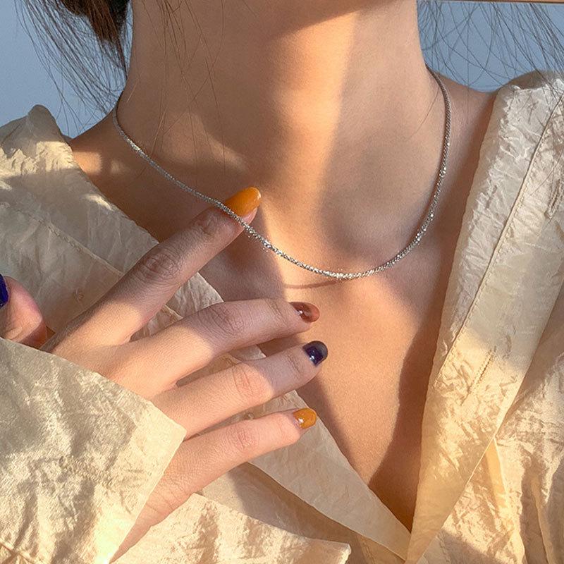 ANENJERY Shiny Chain Choker Necklace for Women Minimalist Bling Clavicle Chain Accessory Gift