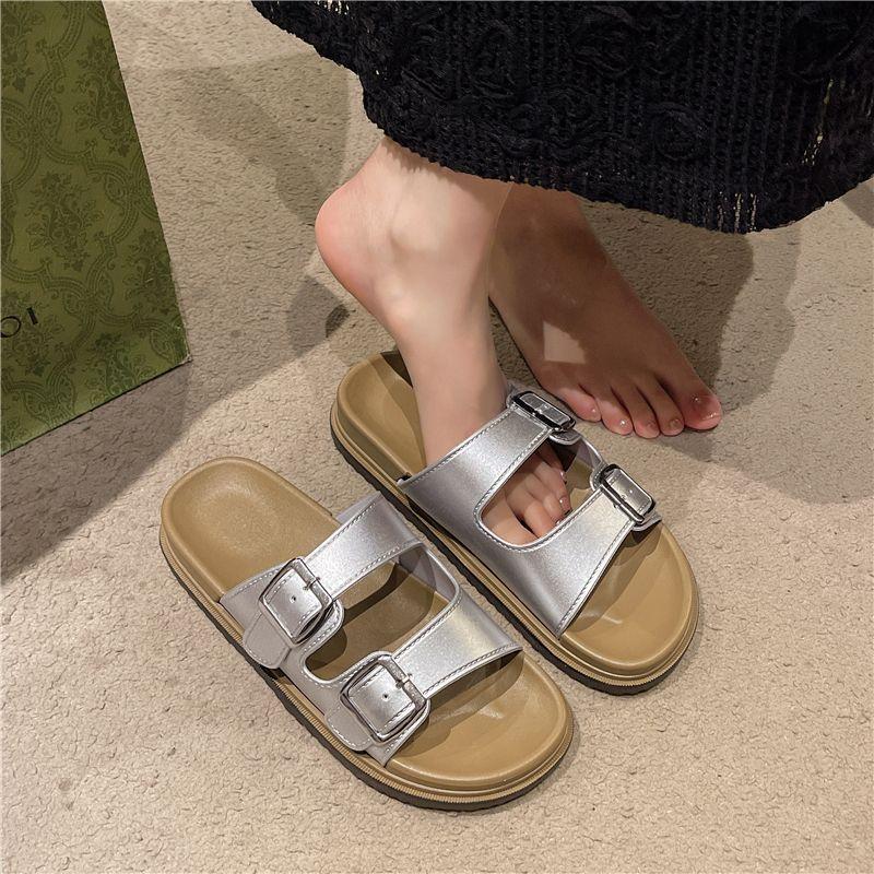 Slippers fashionable versatile outdoor leisure lazy cool slippers women's 2025 summer new wear soft bottom one-word slippers