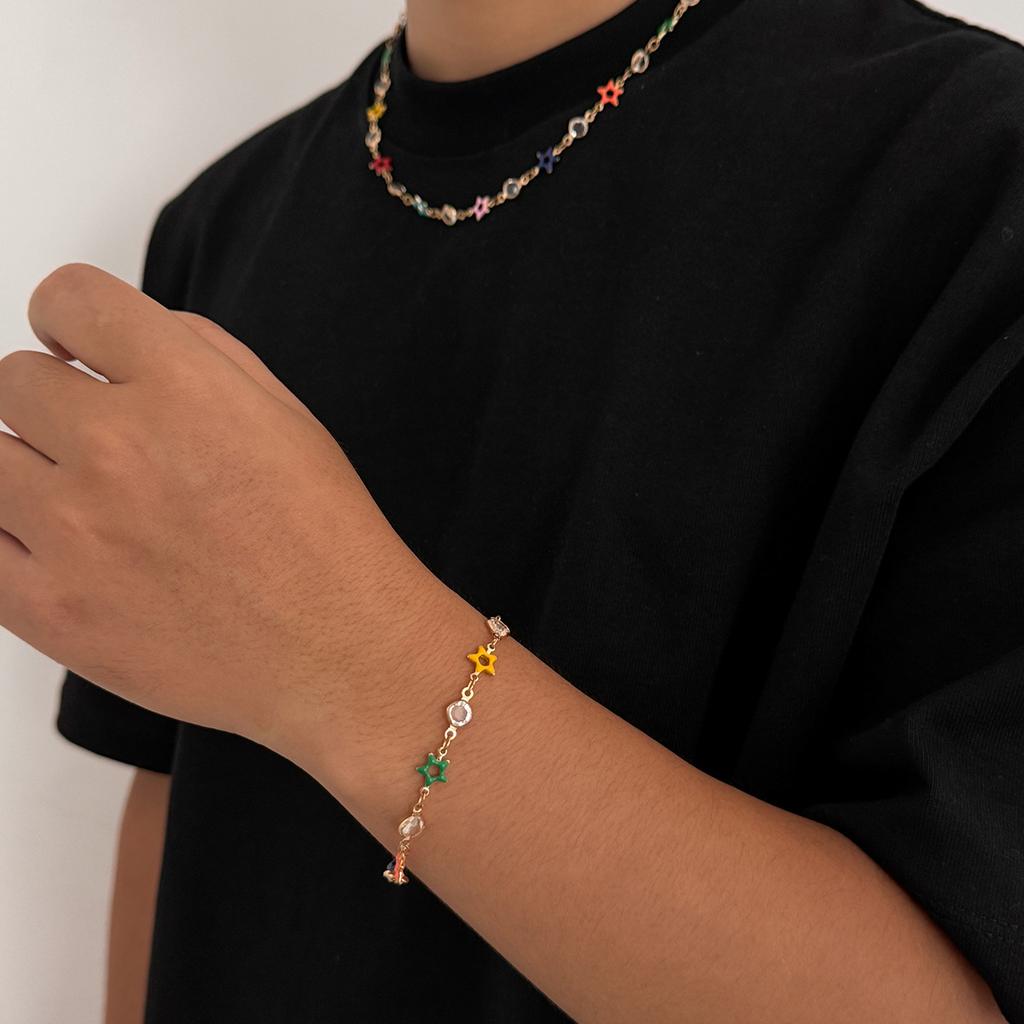 Hip-Hop Nische Bunte Pentagramm Kristall Halskette für Männer High-End Nischen Schlüsselbein Kette Herrenschmuck