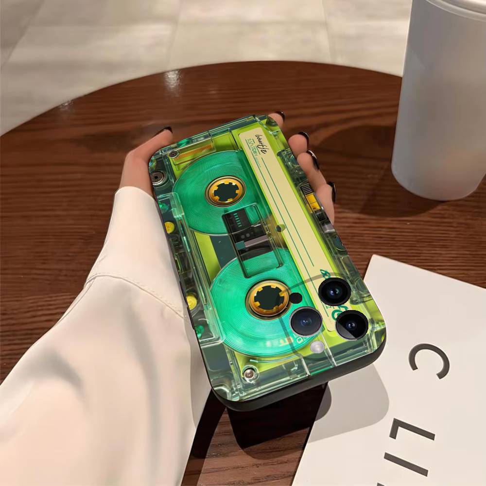 Vintage Cassette Tape Retro Phone Case for iPhone 17 Air 16 15 11 12 14 13 Pro Max Shockproof Cover