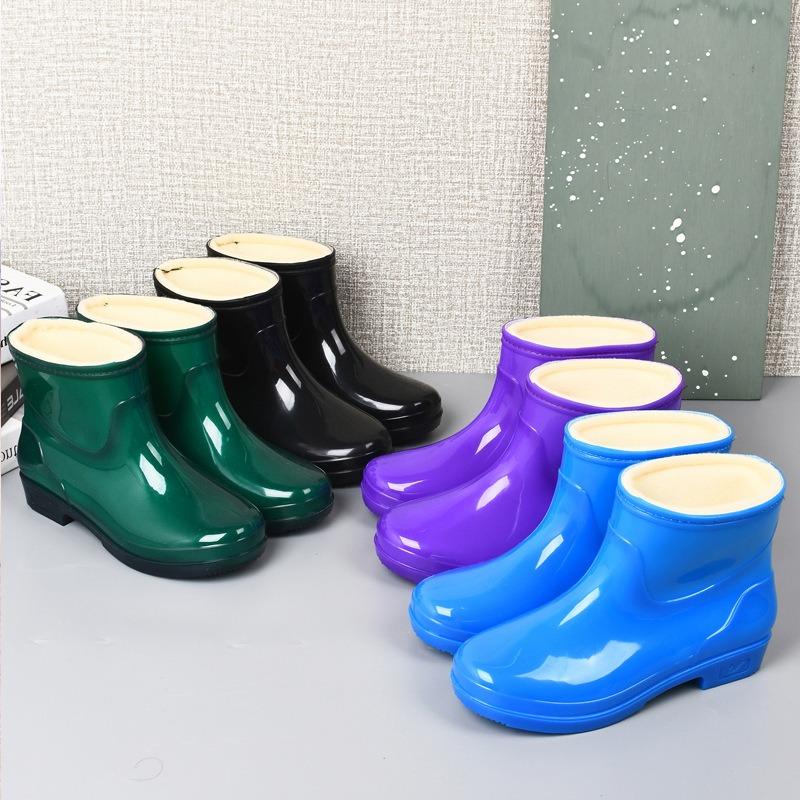 Fashion and leisure women's short water shoes rain shoes women's winter warm rain boots non-slip and wear-resistant kitchen velvet rubber shoes