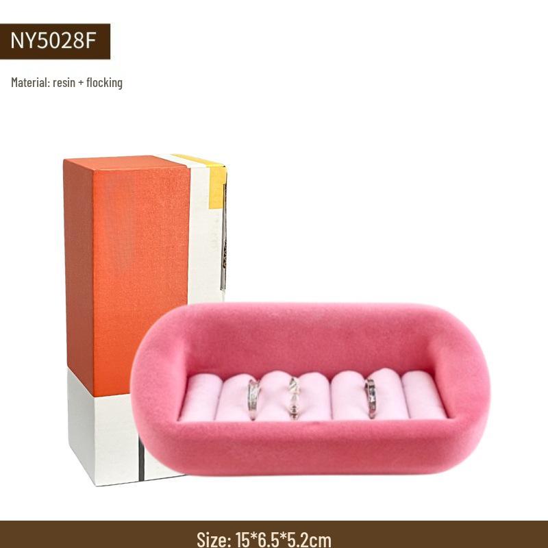 

Exquisite Portable Jewelry Box - Luxurious Gift for Girls, Ideal for Anniversaries