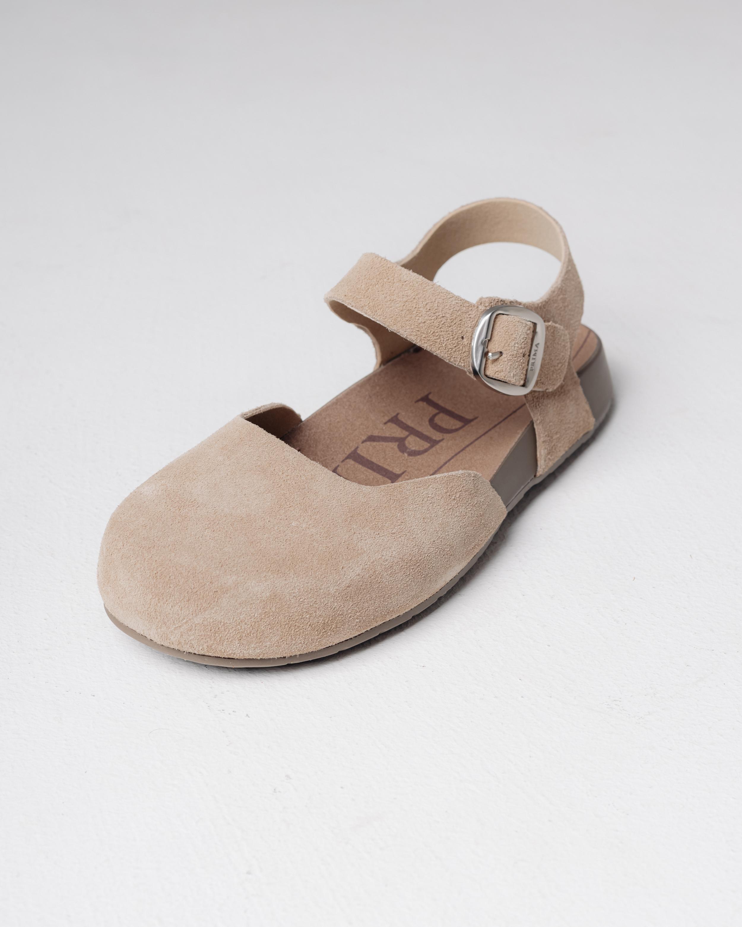 

Prima d Arte 5362 36 beige suede closed-toe sandals 42