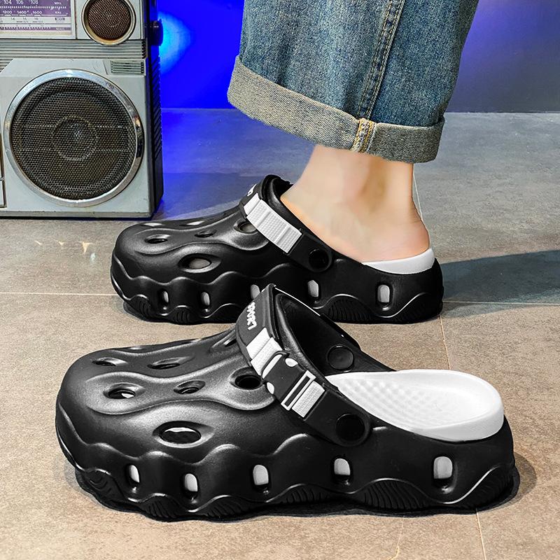 Men's 2025 New Summer Thickened Soft Soled Sandals for Both Men and Women, Outdoor Beach Shoes, Casual Slippers