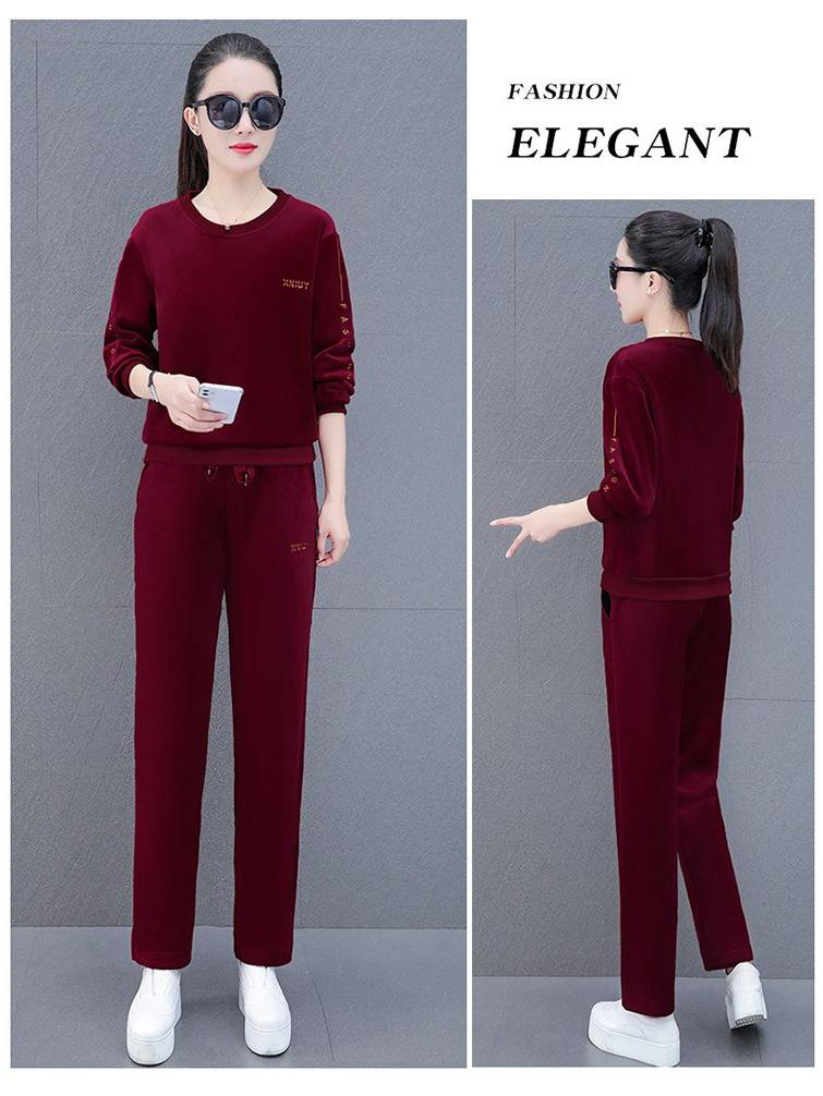 Dámská podzimní/zimní ležérní sportovní souprava: Módní, Omlazující, Volný, Zeštíhlující, S plus sametem, Zesílený dvoudílný.